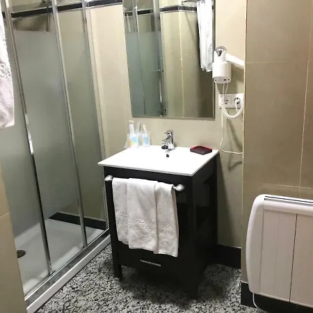 酒店 洛斯法罗乐思酒店 2*