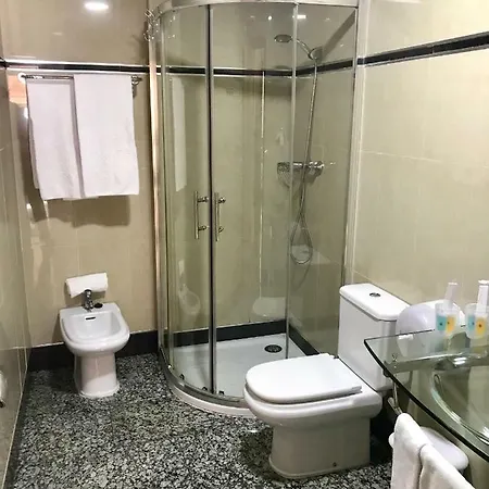 洛斯法罗乐思酒店 2* 科爾多瓦