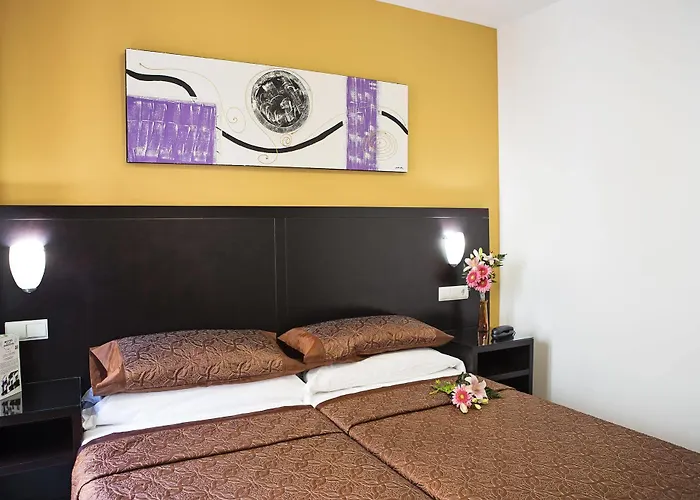 De Faroles Hotel 2*