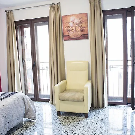 Hotel De Faroles 2*